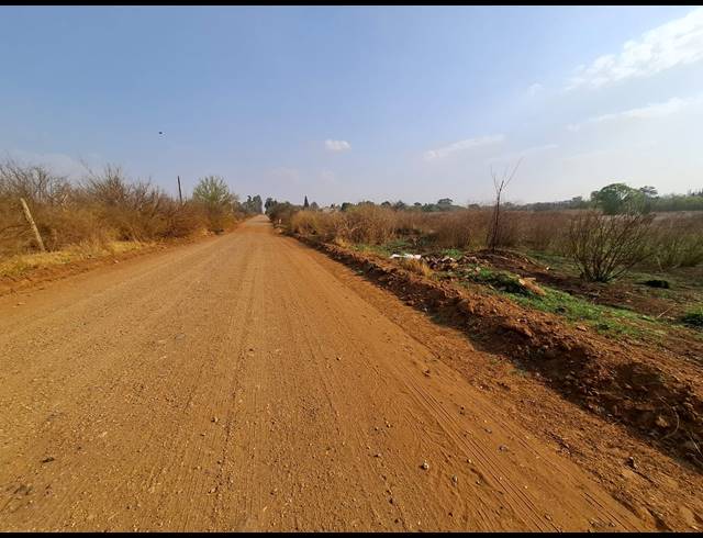 3,294M² VACANT LAND FOR SALE IN HENLEY ON KLIP